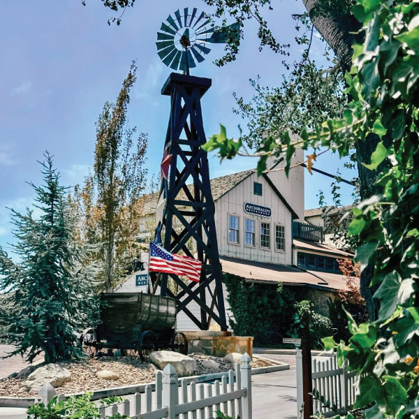 windmill at gardner village