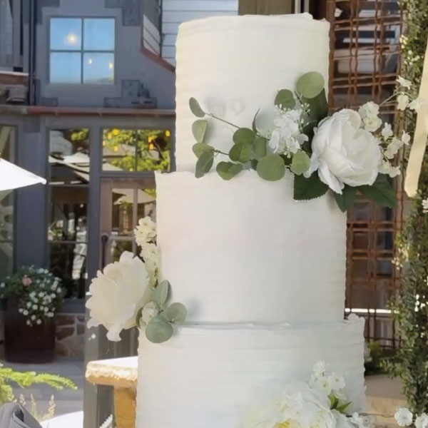 wedding cake
